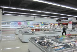 商用冷柜的風(fēng)冷和直冷有哪些不同？買(mǎi)冰柜是直冷的好還是風(fēng)冷的好